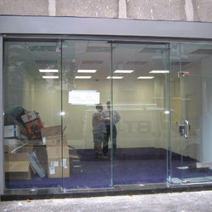 shop front door repair Southchase